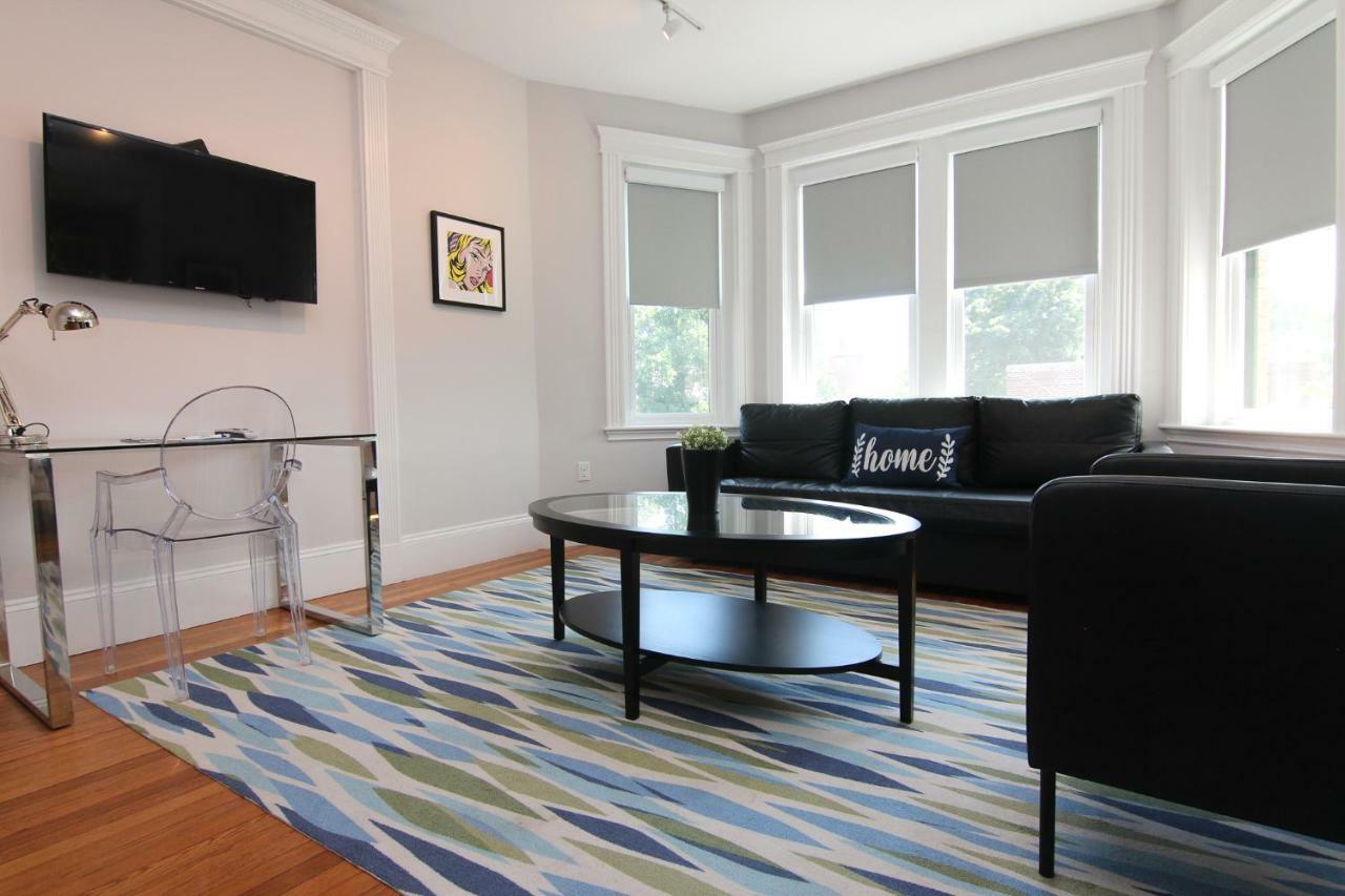 Large Studio W/ Queen And Sofa Bed..#38 Brookline Buitenkant foto